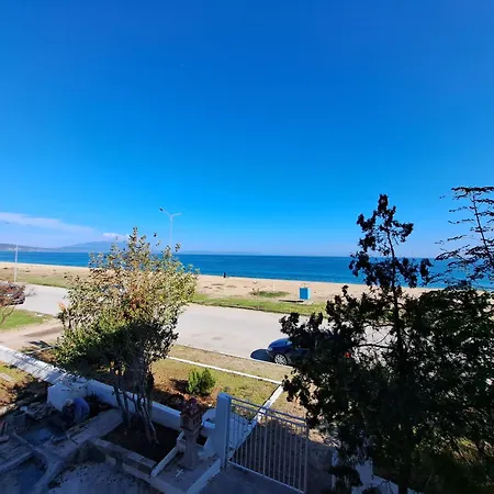 Blue Horizon * Vrasná