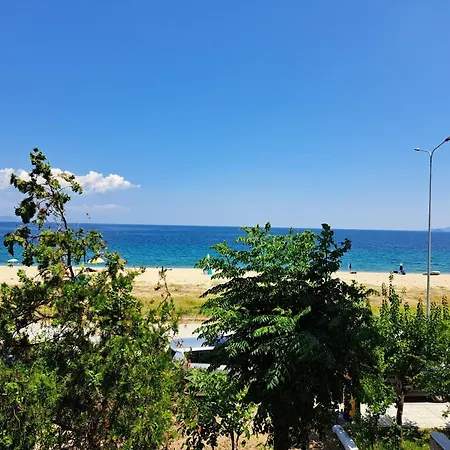 Blue Horizon * Vrasná